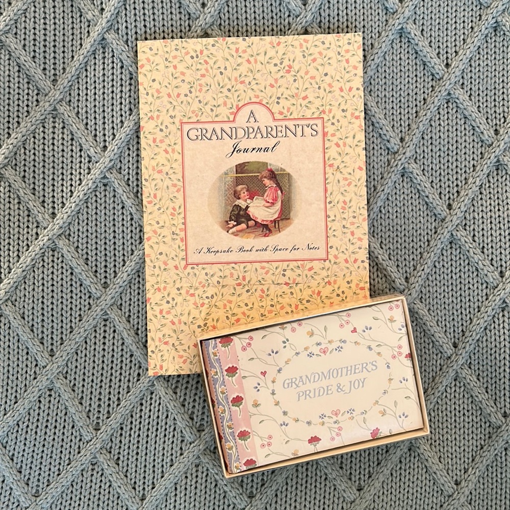 Vtg Grandparent’s Journal and Photo Brag Book Set